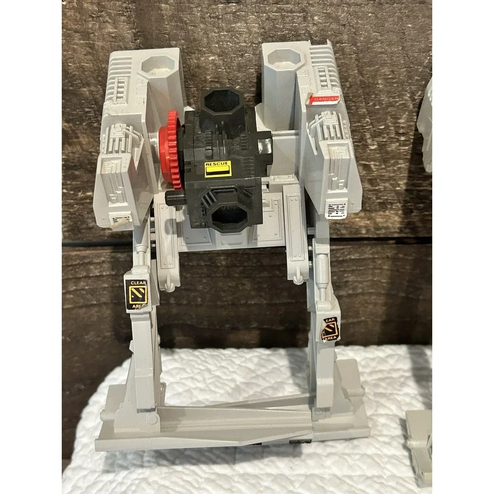 Vintage Robotix Parts Lot Replacement 1984, Walker‎